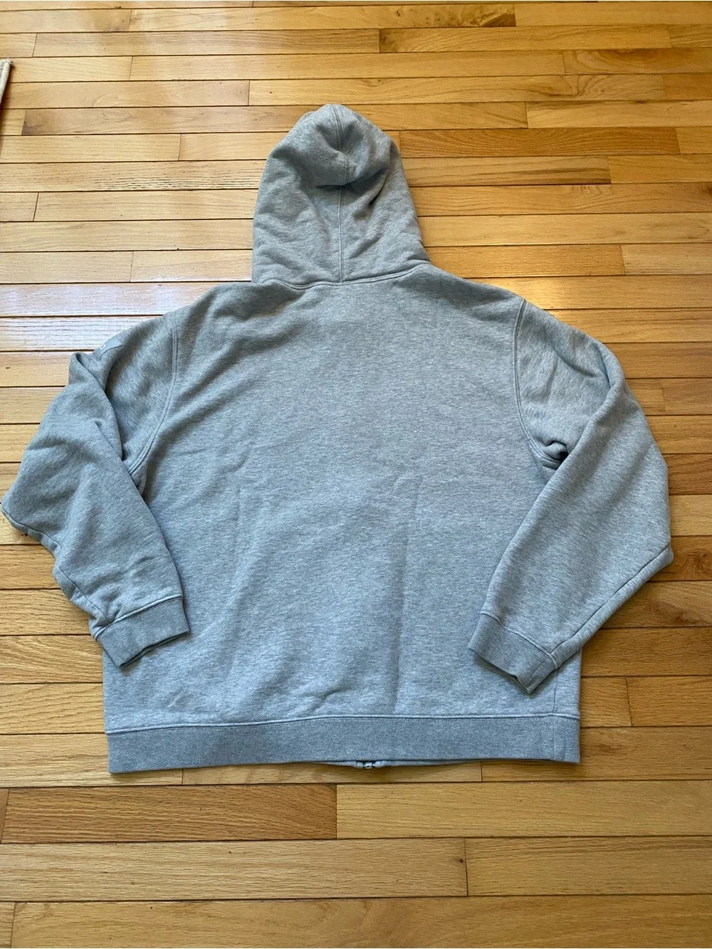 ALO Yoga Renown Gray Full-Zip Hoodie